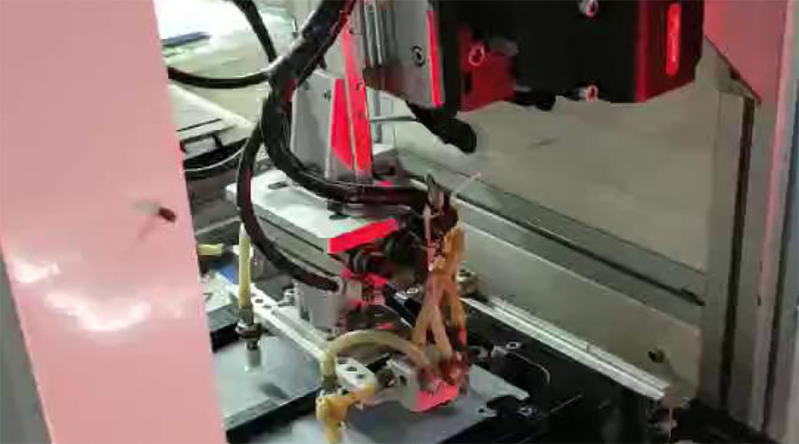 手機輔料對位貼合